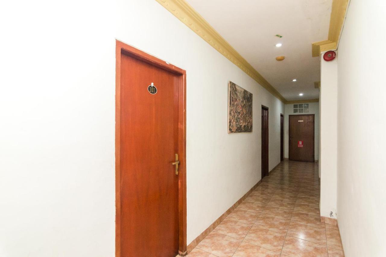 Oyo 2422 Rama Hotel Nagoya Kültér fotó